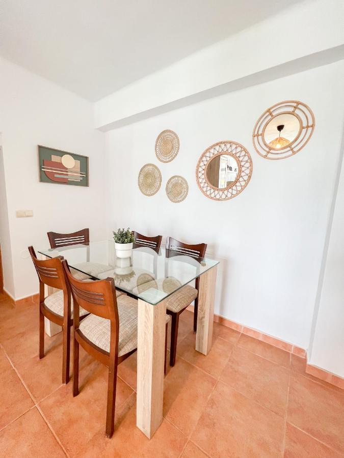 Spacious Apartment In The Center Of Torremolinos Buitenkant foto