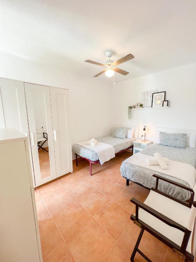 Spacious Apartment In The Center Of Torremolinos Buitenkant foto
