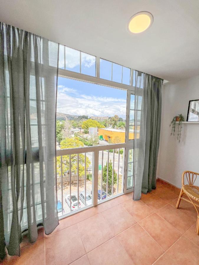 Spacious Apartment In The Center Of Torremolinos Buitenkant foto