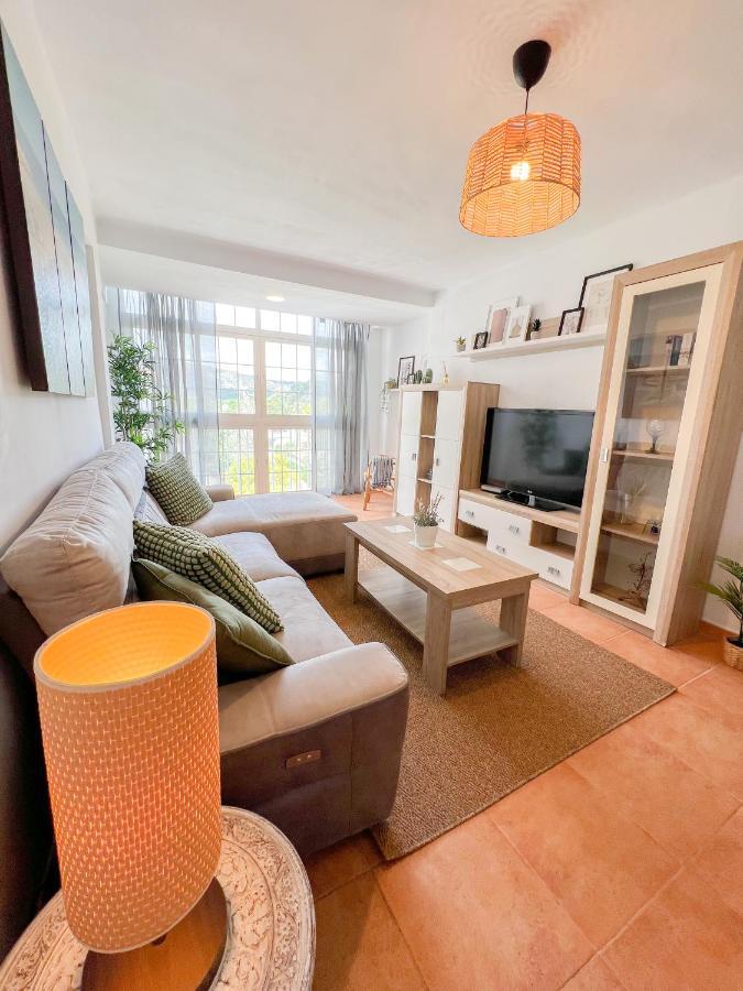 Spacious Apartment In The Center Of Torremolinos Buitenkant foto